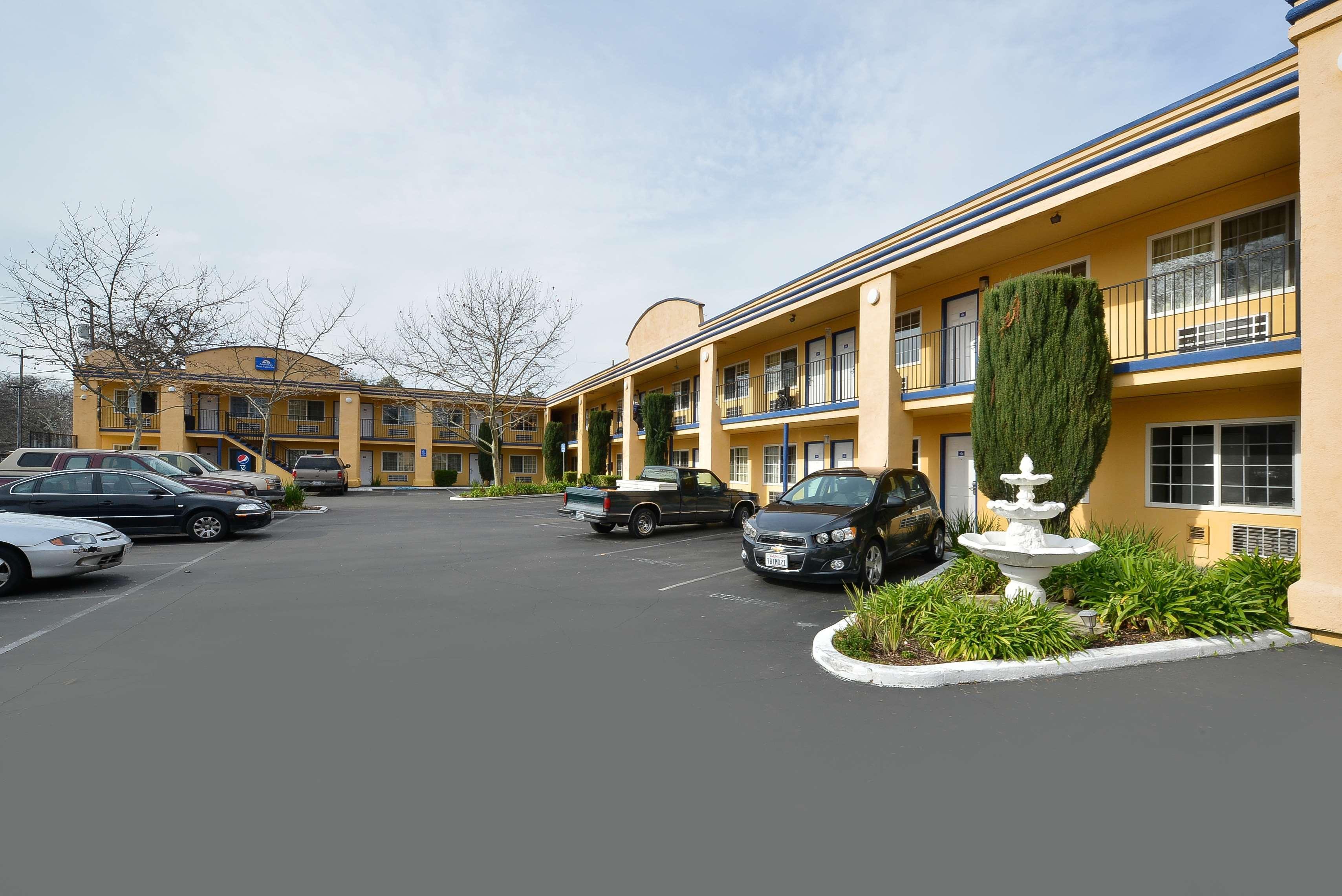 Americas Best Value Inn - Chico Exteriér fotografie