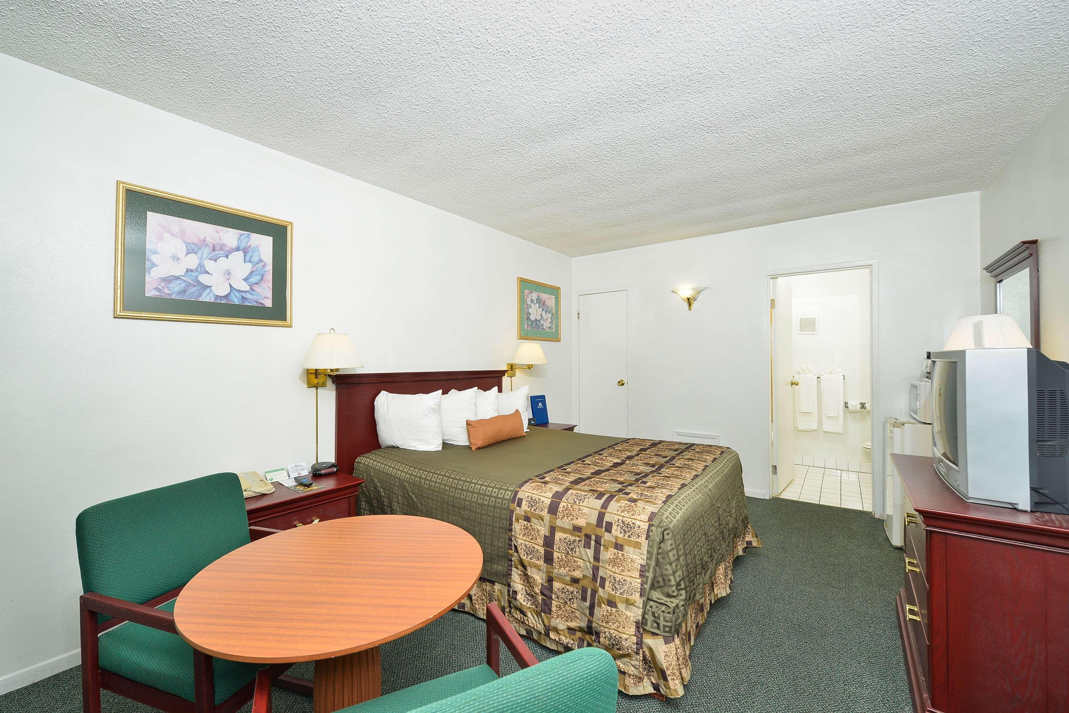Americas Best Value Inn - Chico Exteriér fotografie