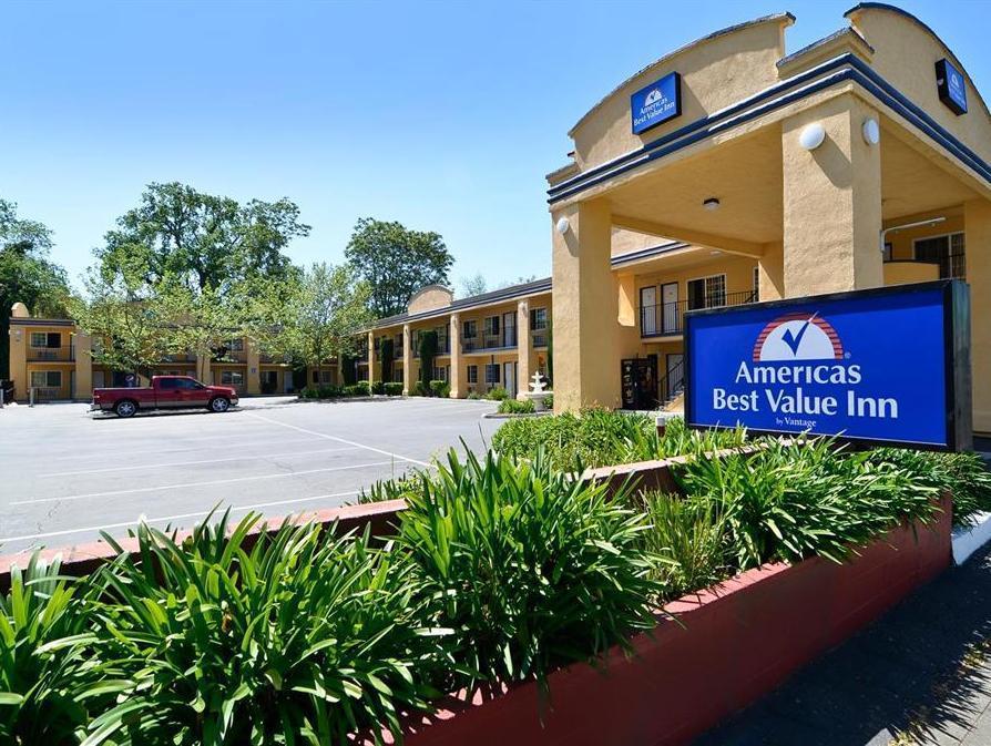 Americas Best Value Inn - Chico Exteriér fotografie